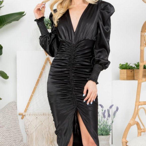 BLACK SATIN BODYCON RUCHED LONG SLEEVED DRESS - Picture 2 of 4